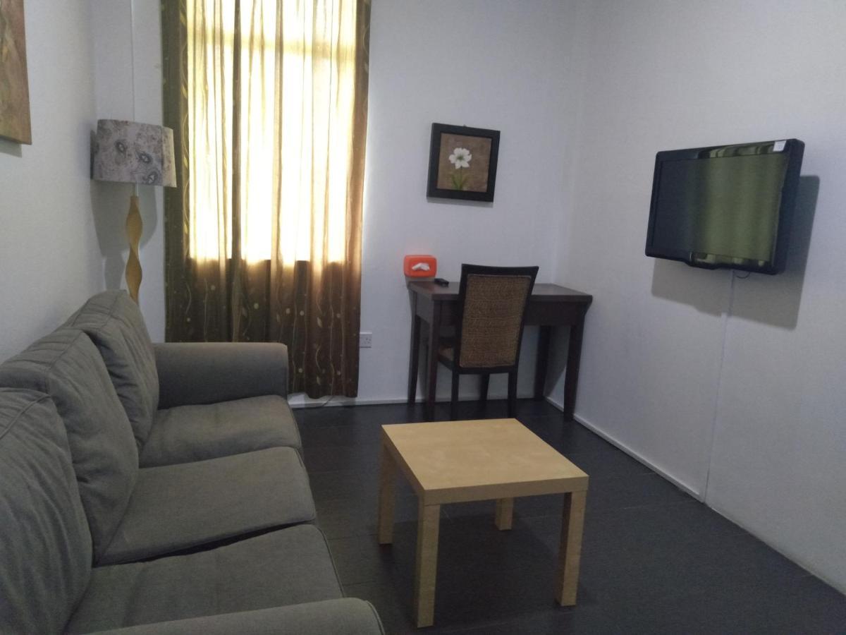 Ginasuite Kompleks27 Hotel Bandar Seri Begawan Kültér fotó