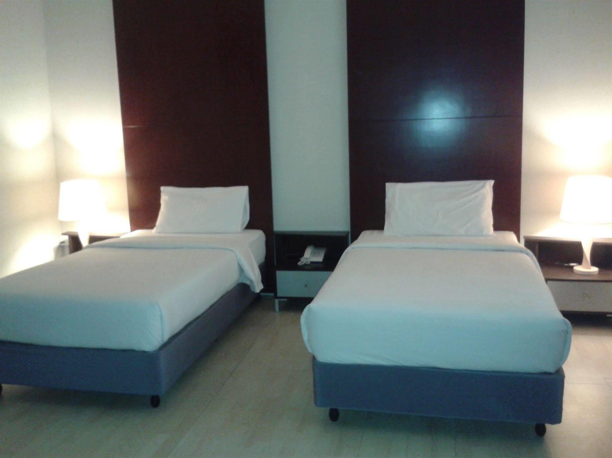 Ginasuite Kompleks27 Hotel Bandar Seri Begawan Kültér fotó